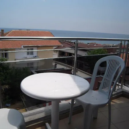 Bona Dea Club Hotel
